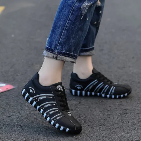 Chaussures à lacets ronds